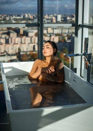 Алеся, Москва, Измайловская, 20 лет, анкета 120085, +7 906 682-39-26