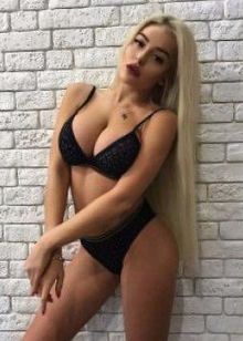 Эскортница Алёна, 21 год, снять, 42020