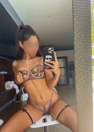 Алиса, Химки, 23 года, анкета 178430, +7 988 604-69-29