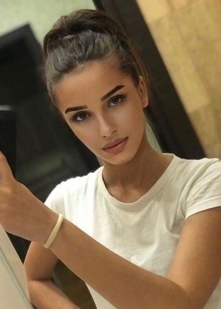 яна, Москва, Арбатская, 22 года, анкета 98370, +7 987 607-19-47