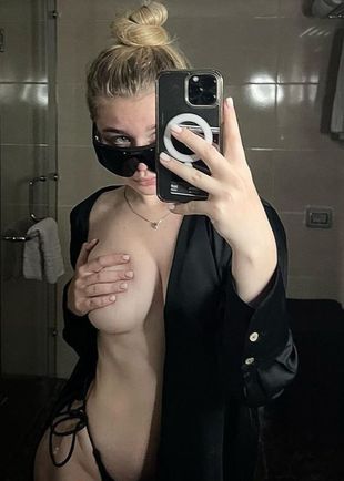 Карина, Голицыно, 22 года, анкета 137221, +7 960 555-66-88