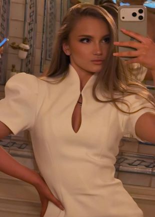 Милана, Москва, Новокузнецкая, 18 лет, анкета 301759, +7 955 944-19-72