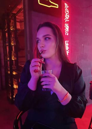Даша, Балашиха, 22 года, анкета 213935, +7 999 077-46-28
