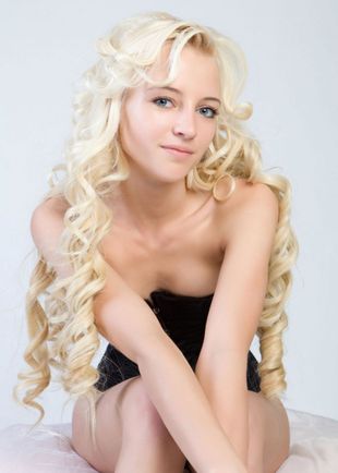 Юля, Москва, Ленинский проспект, 22 года, анкета 130528, +7 905 422-74-06