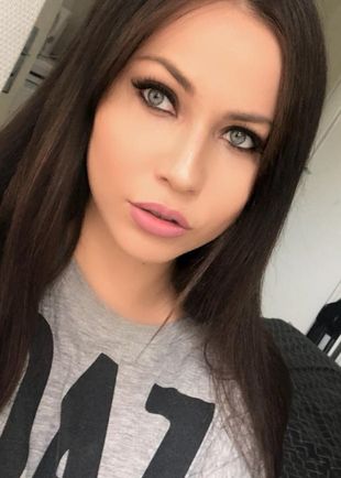 Юлия, Реутов, 23 года, анкета 82211, +7 954 982-00-81