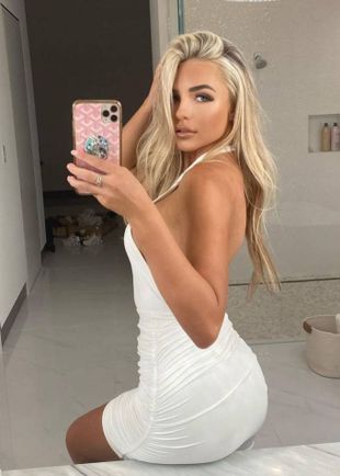 Шанталь, Москва, Варшавская, 23 года, анкета 234917, +7 930 797-40-97