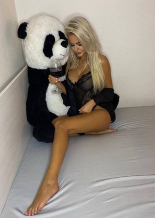 Диана, Москва, Воронцовская, 23 года, анкета 306595, +7 995 377-63-37