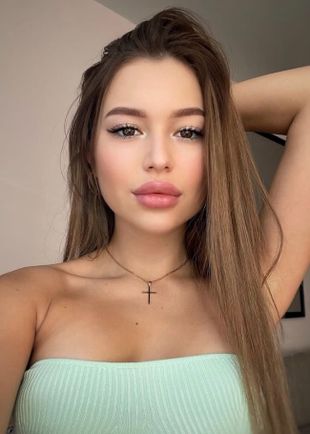 Милана, Москва, Филевский парк, 23 года, анкета 112156, +7 952 593-32-39