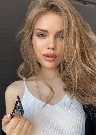 Соня, Москва, Александровский сад, 19 лет, анкета 251480, +7 952 182-05-49