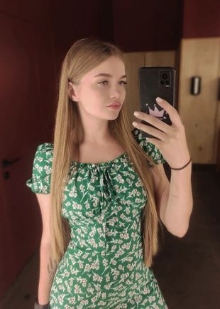 Екатерина, Москва, Молодежная, 22 года, анкета 148892, +7 985 404-21-06