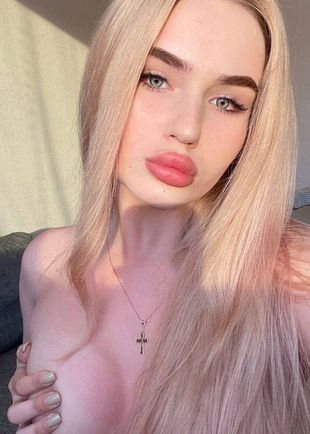 Алиночка❤️, Сергиев Посад, 23 года, анкета 135514, +7 911 044-53-75