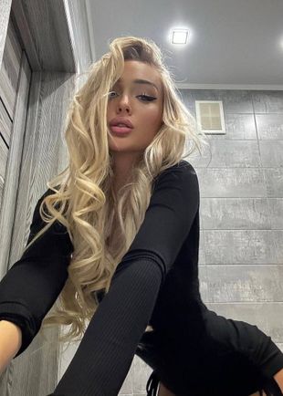 АЛЕСЯ, Москва, Александровский сад, 24 года, анкета 267671, +7 922 401-18-06